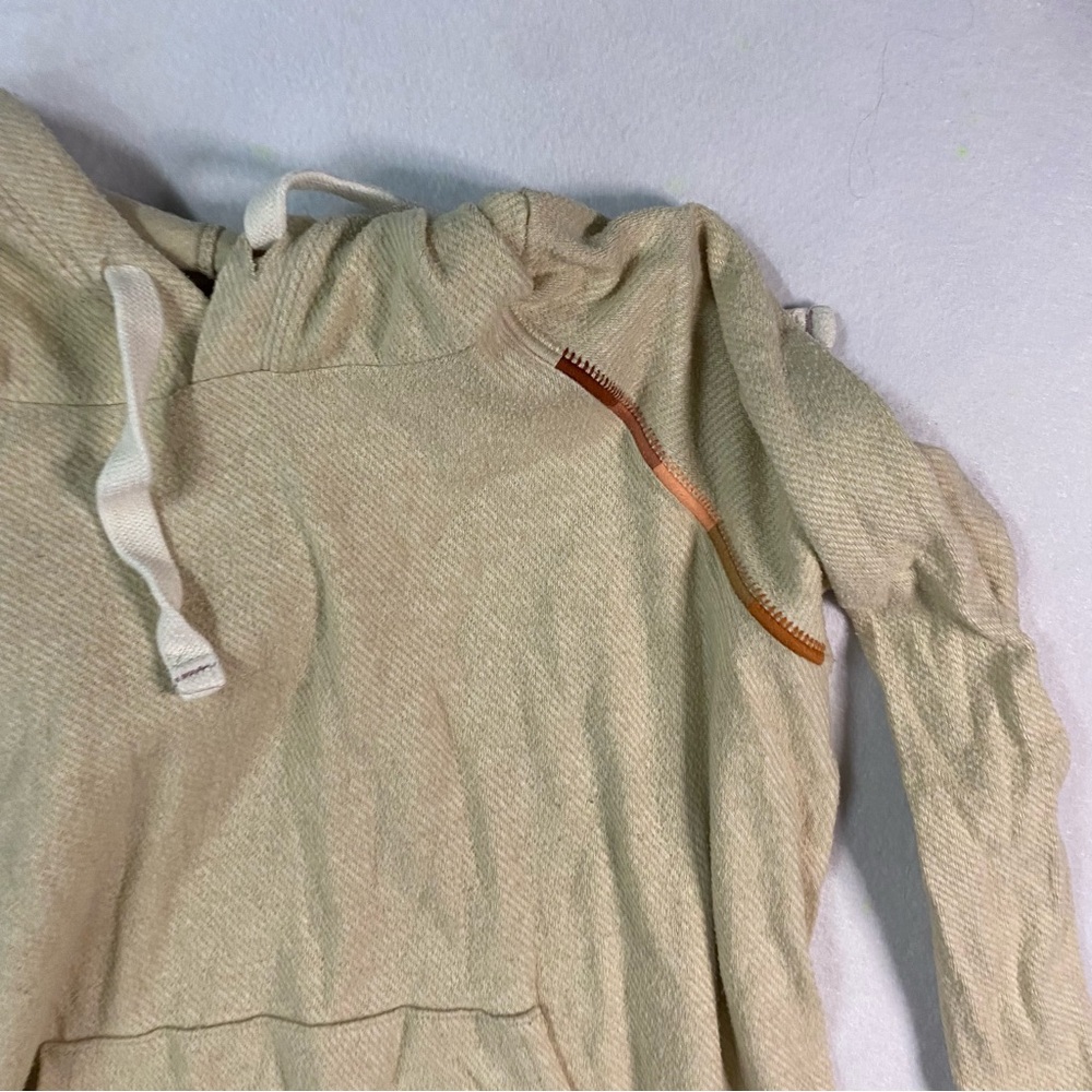 Faherty Embellished Legend Hoodie Oatmeal Multi Color, Women’s US Medium - Picture 4 of 8